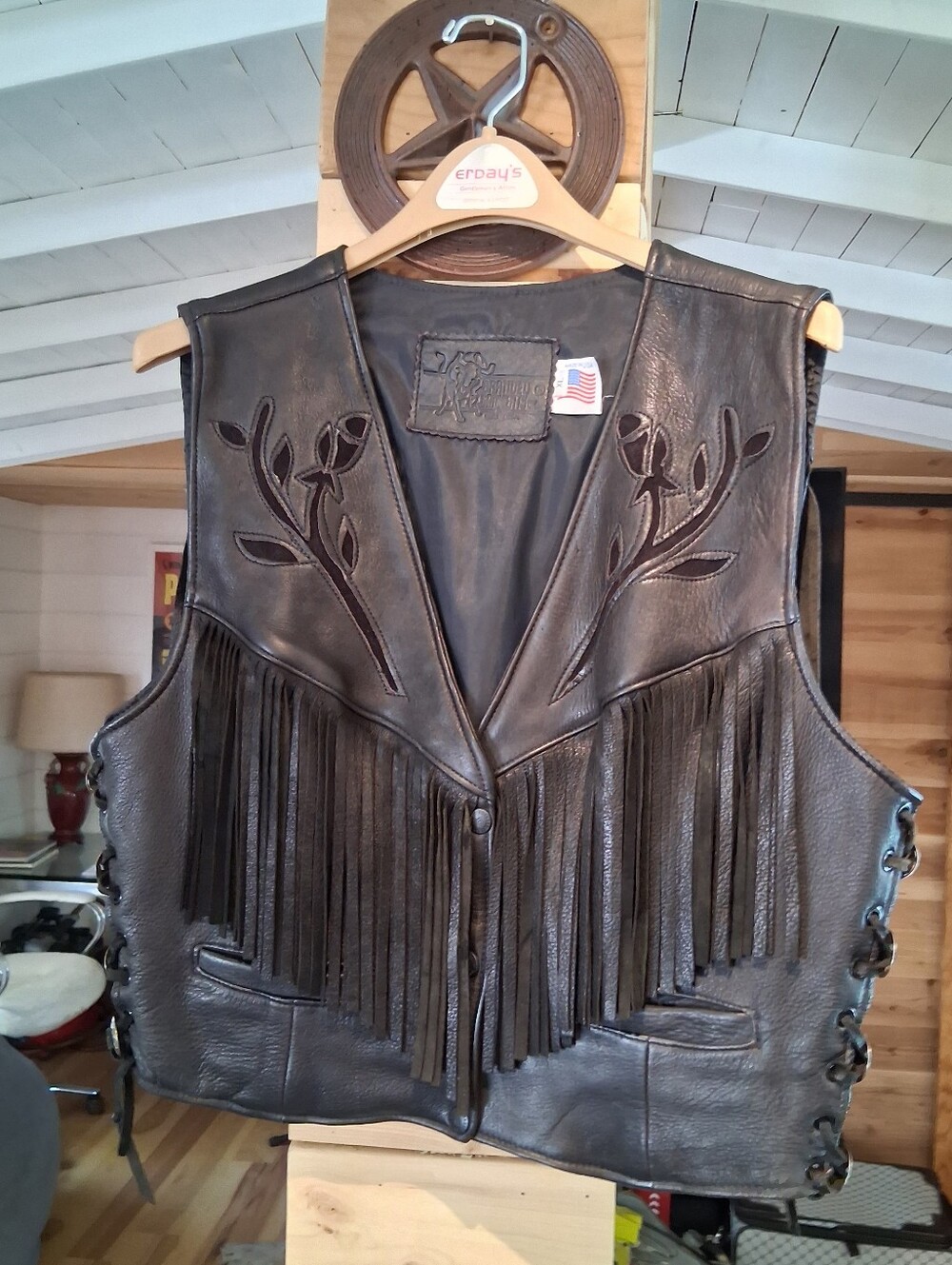 Fringed Black Leather BRANDED GARMENTS Vest with Floral Inlay. XL. USA. - Picture 1 of 8
